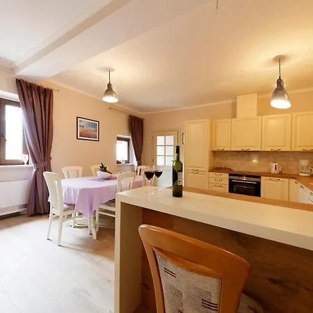 Spacious Sany With Private Pool וילה *