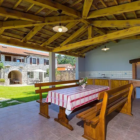 Spacious Sany With Private Pool * פאזין