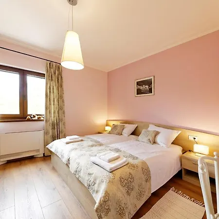 Spacious Sany With Private Pool וילה